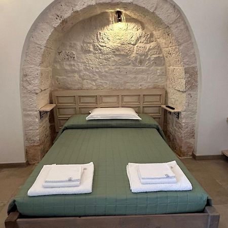 شقة Iconico - Authentic Trulli Experience تْشيستيرنِنو المظهر الخارجي الصورة