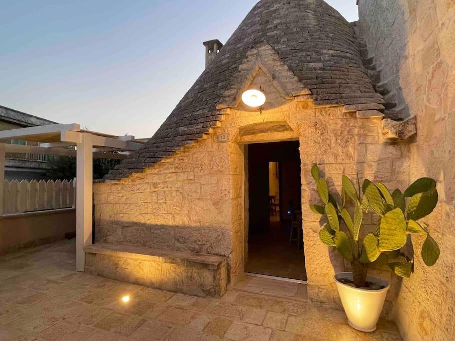 شقة Iconico - Authentic Trulli Experience تْشيستيرنِنو المظهر الخارجي الصورة