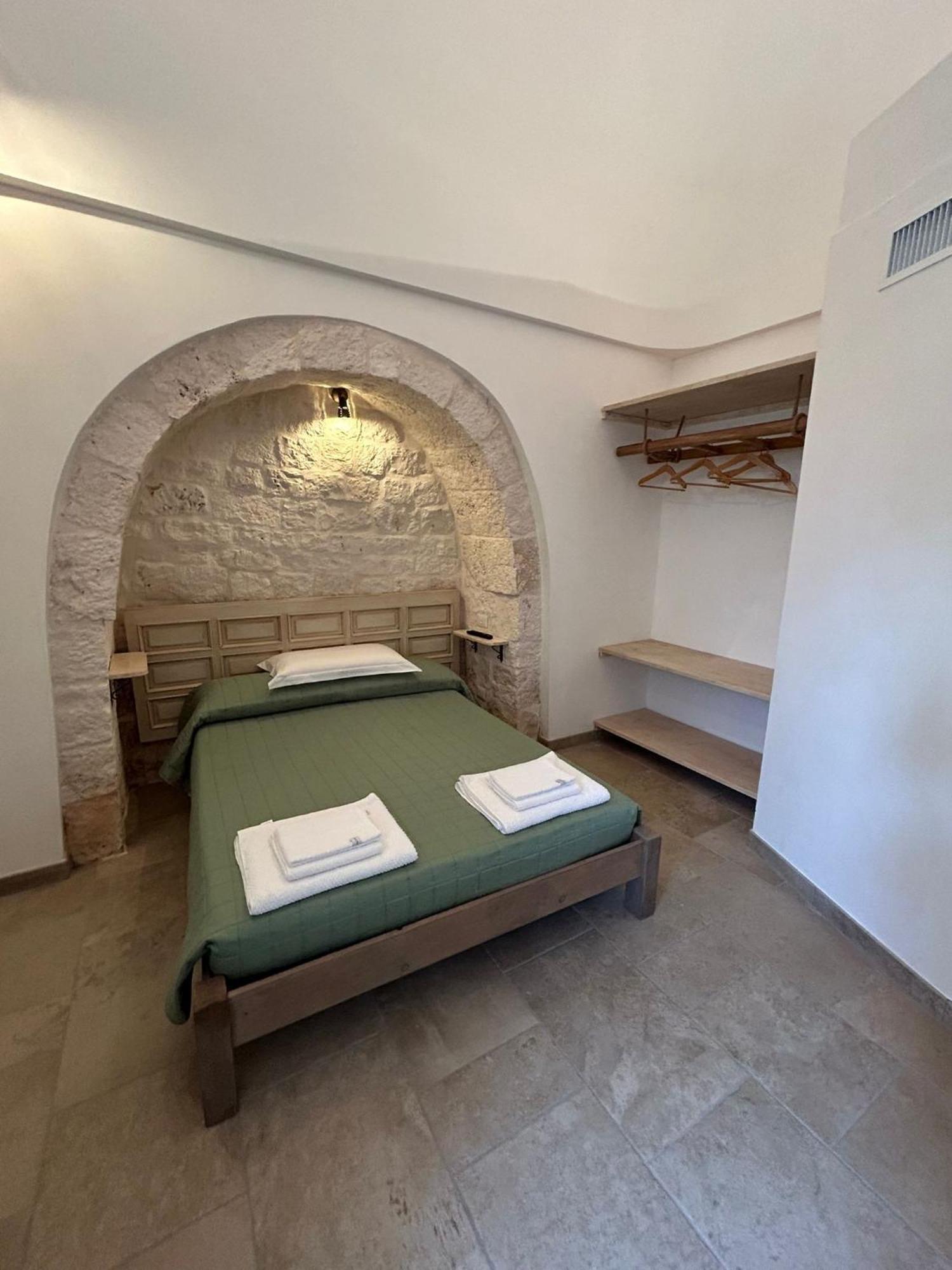 شقة Iconico - Authentic Trulli Experience تْشيستيرنِنو المظهر الخارجي الصورة